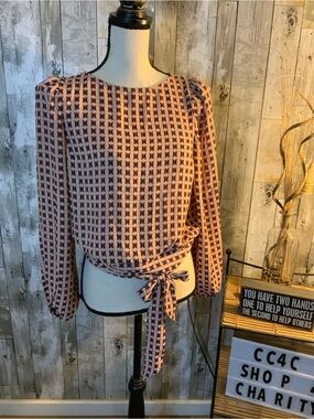 Express Mauve and Rose Geometric Tie-Waist Blouse. Size S